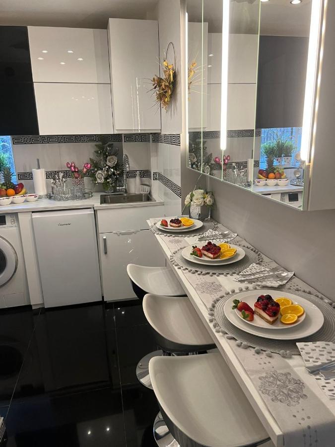 Apartment Luxe Free Wifi, Free Parking, Free Netflix Friern Barnet Luaran gambar