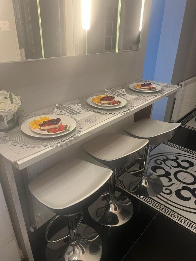 Apartment Luxe Free Wifi, Free Parking, Free Netflix Friern Barnet Luaran gambar